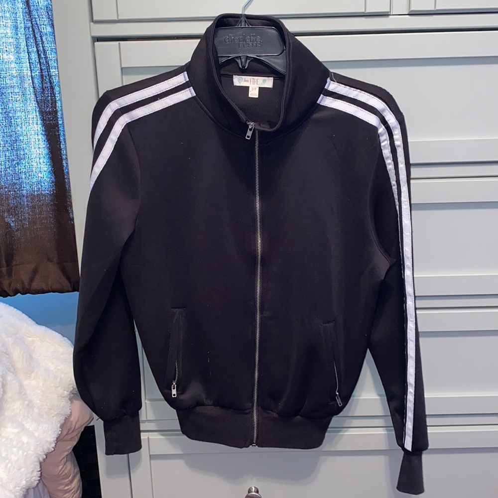 WORKOUT JACKET